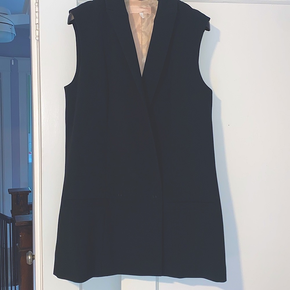 Strenesse women’s size 4 black tailored sleeveless blazer double button closure